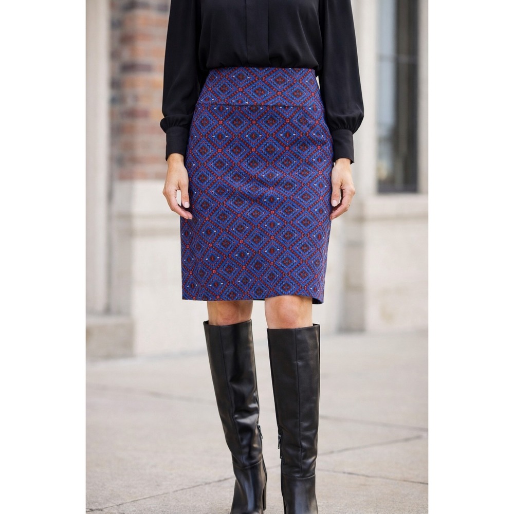 LuLaRoe Cassie Pencil Skirt Large Blue Red Geometric Stretch Midi